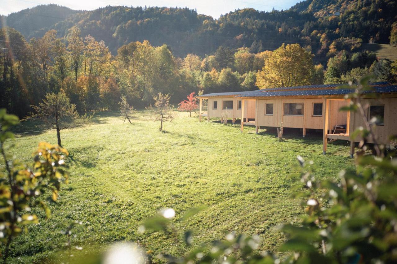 Pinjola Villa Vandans Bagian luar foto